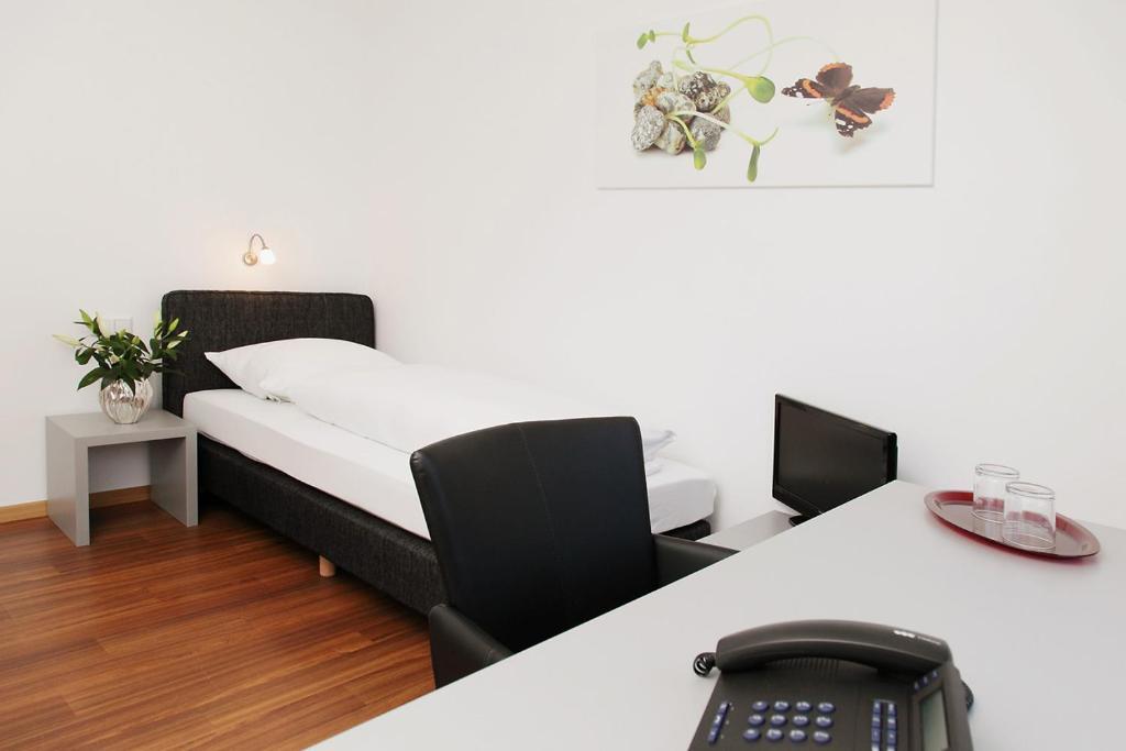 Pension Arkade Ξενοδοχείο Neckarsulm Δωμάτιο φωτογραφία